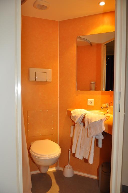 Hotel Lux Grenoble Room photo